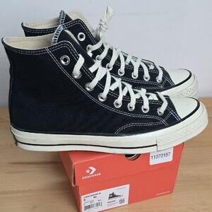 Converse High Top Canvas Sneakers in Black and White Men 8 Women 10 Used